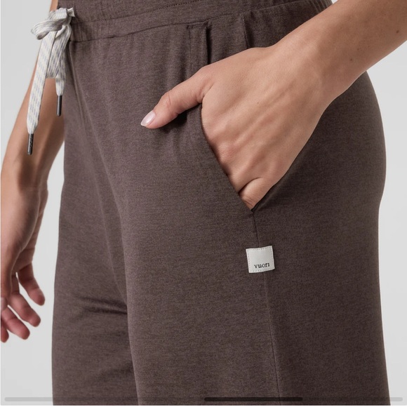 Vuori Brown Women's Pants - Picture 2 of 6